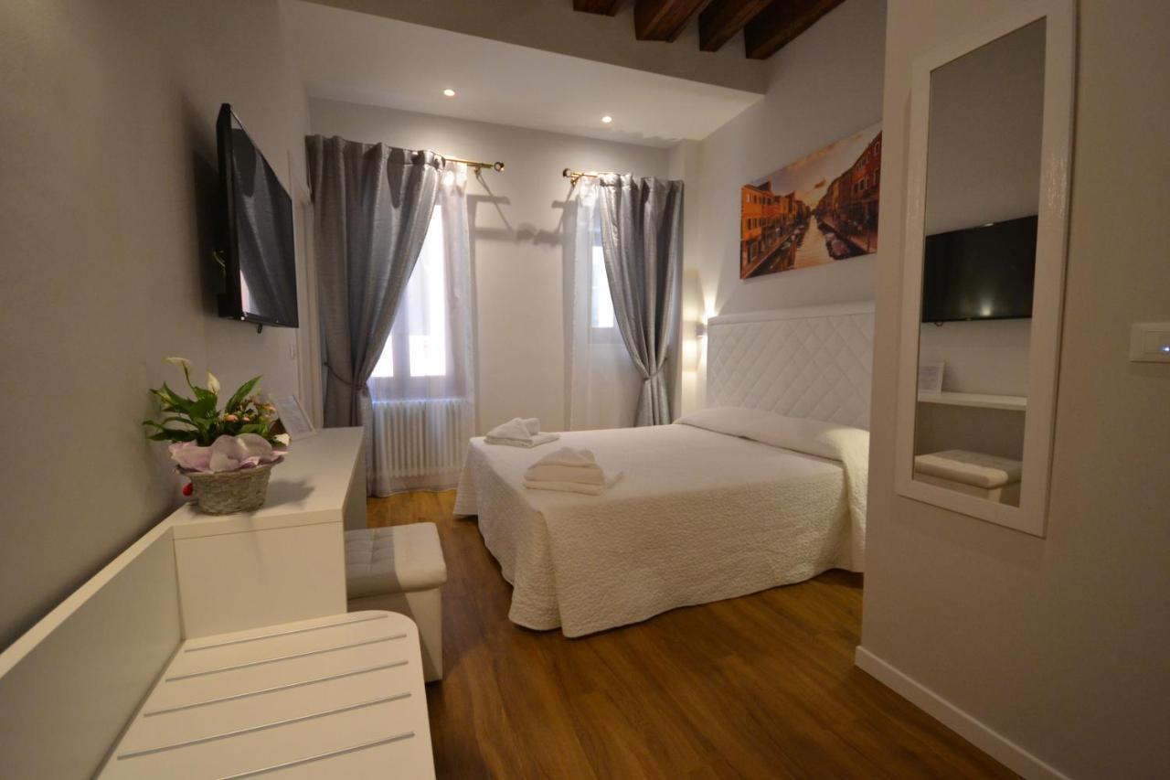 Hotel Ca' Giusta Venezia Esterno foto