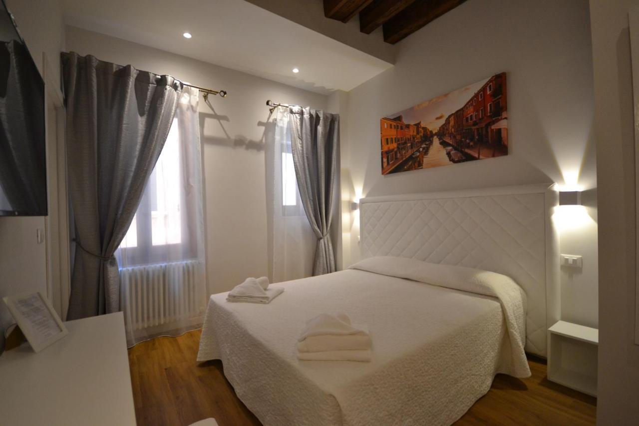 Hotel Ca' Giusta Venezia Esterno foto